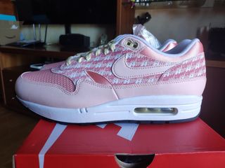 Nike Air Max 1 Strawberry Lemonade | Talla 44 EU de segunda mano por 200  EUR en Madrid en WALLAPOP