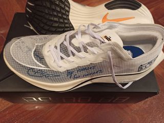Nike Vaporfly edición limitada BRS talla 46 \\/ 12 de segunda mano por 180  EUR en Madrid en WALLAPOP