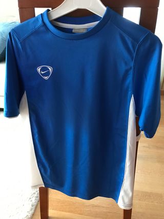 camiseta tecnica nike