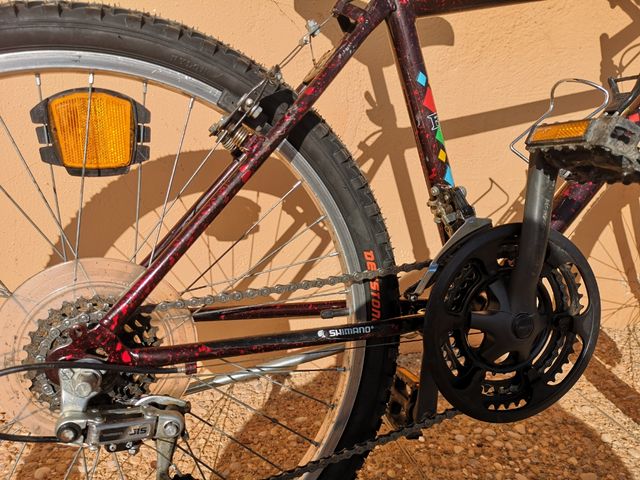 Bicicleta MTB 24 ' junior, recién puesta a punto.