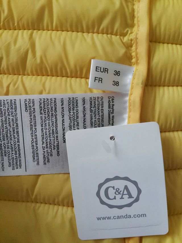 chaleco C&A amarillo fuerte  talla 36 a estrenar