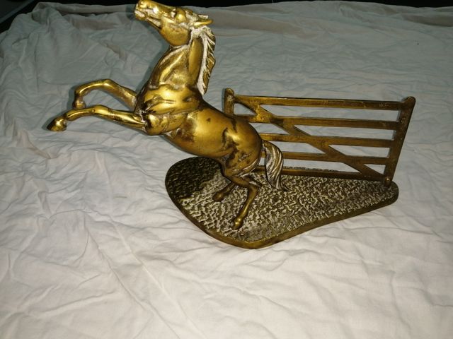 figura de bronce