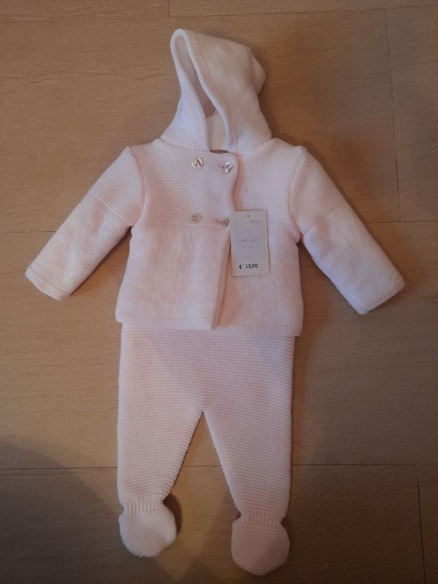 conjunto invierno talla 1 mes,sin estrenar
