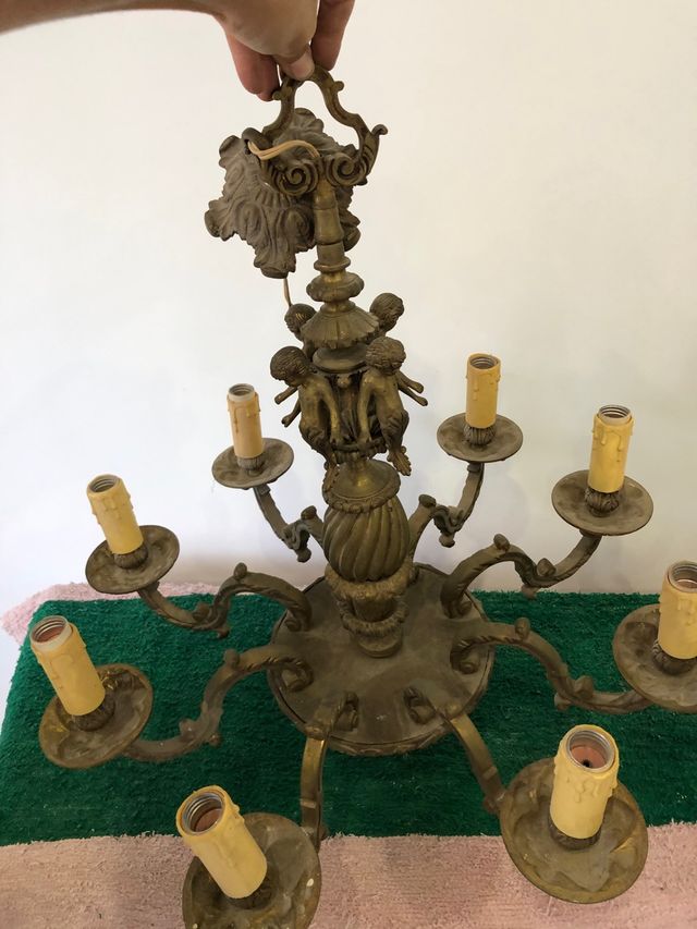 Lámpara antigua de bronce