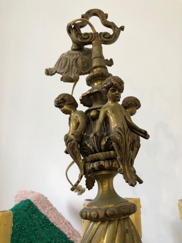 Lámpara antigua de bronce