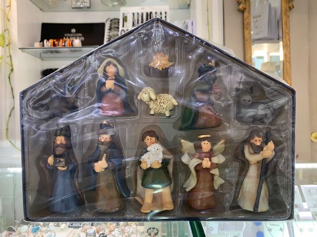 Belen en caja decorativa de fieltro