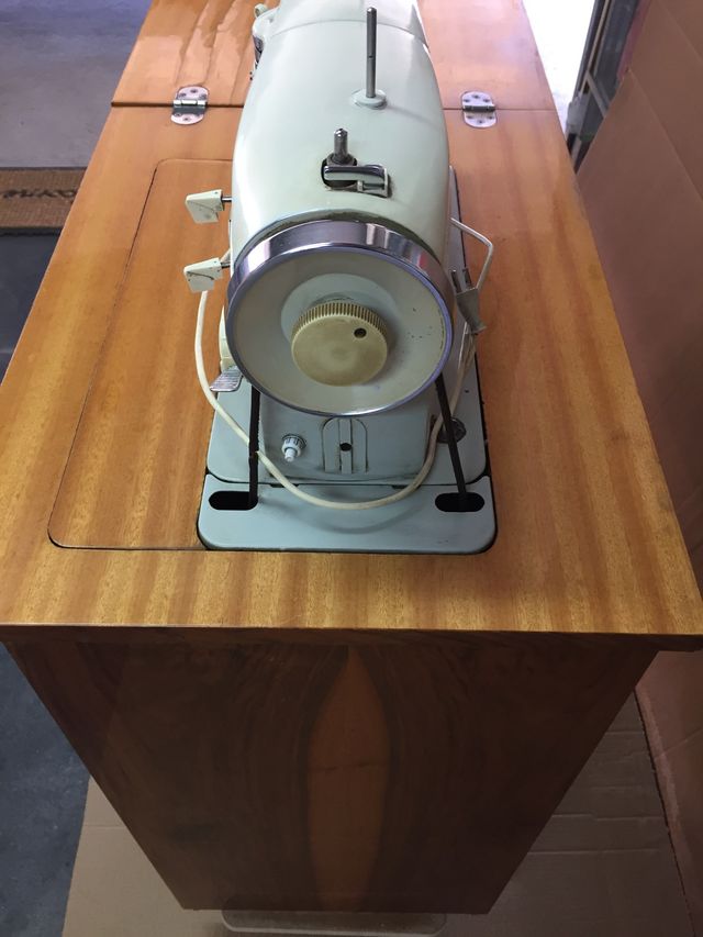 Máquina de coser,