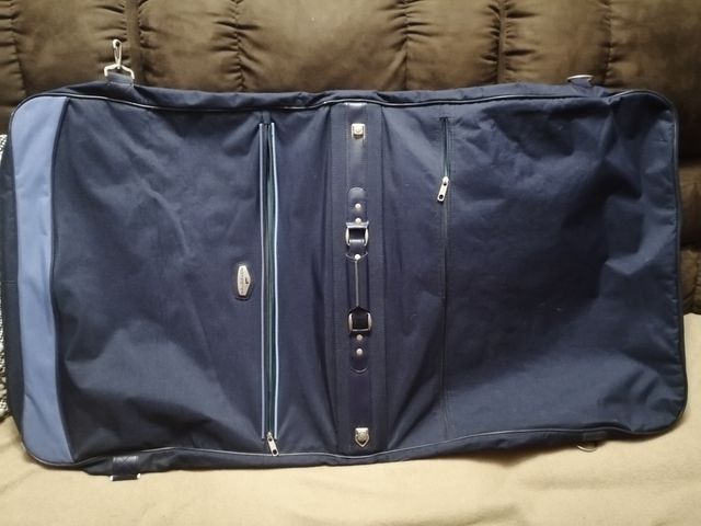 Portatraje Romester. viaje. bolsa. maleta