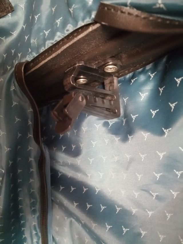 Portatraje Romester. viaje. bolsa. maleta