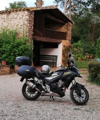 MOTO HONDA CB 500X 2017 de segunda mano por 4.300 EUR en Cassa de La Selva  en WALLAPOP