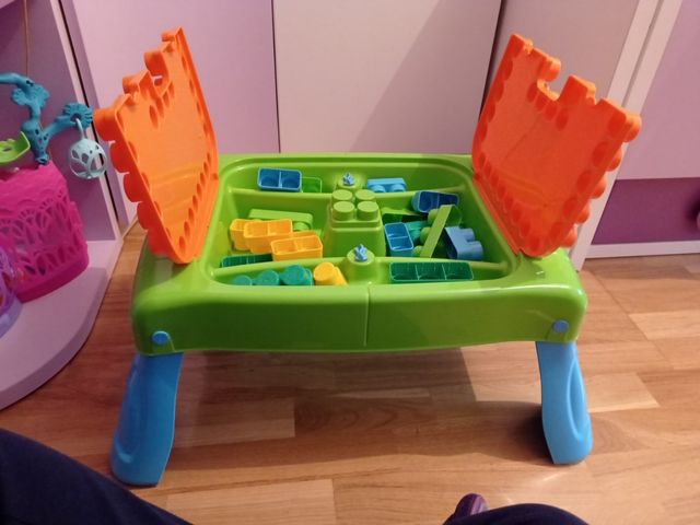 mesa de construcción molto