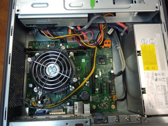 💻Ordenador Fujitsu Exprimo DR990-AZ, I3-3240 8 Gb