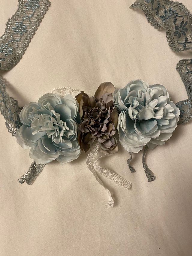 Cinturón flores verde agua