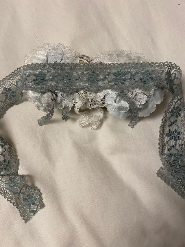 Cinturón flores verde agua