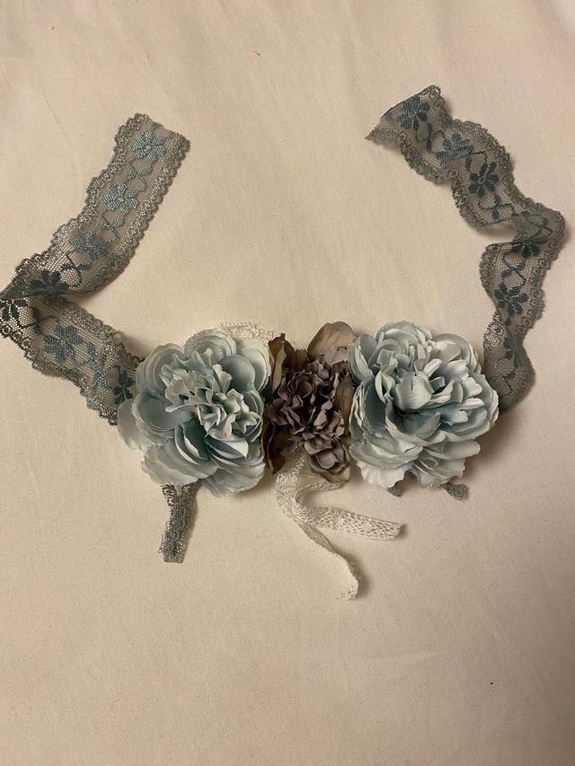 Cinturón flores verde agua