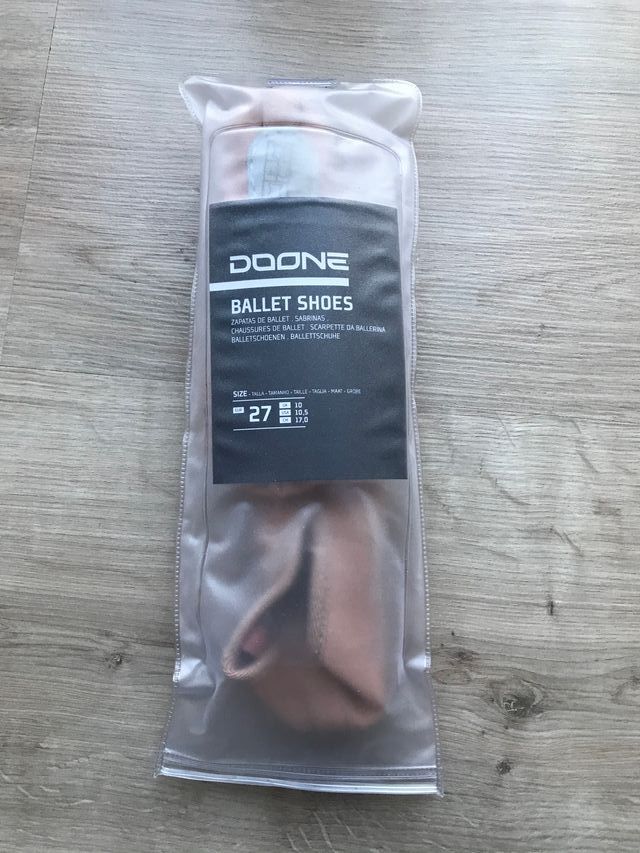 Zapatillas de ballet a estrenar talla 27