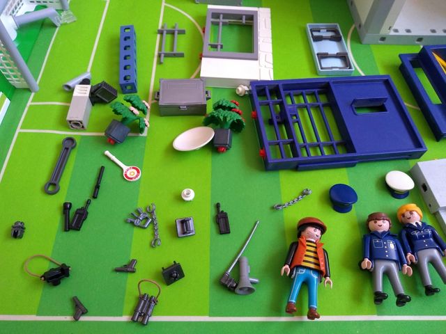 Comisaria policía Playmobil
