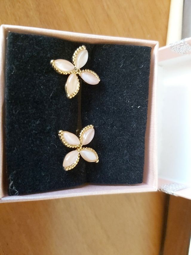 pendientes de bisutería