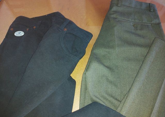 Pantalones t. 42-44 hombre