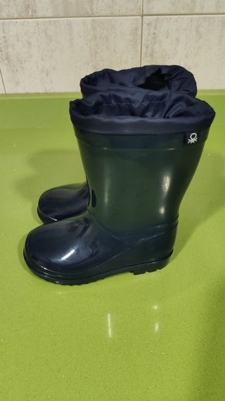 Botas de moda a prueba de lluvia
