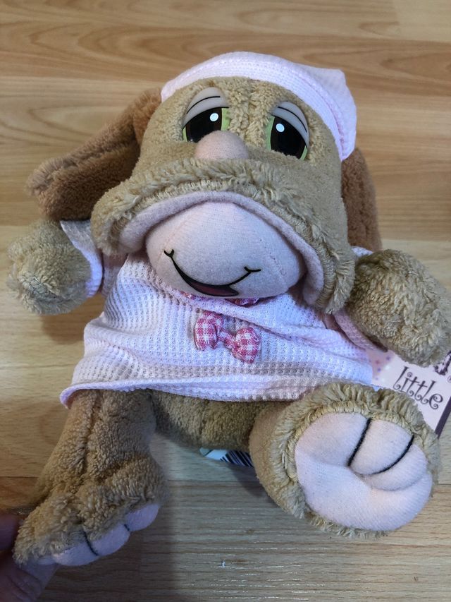 peluche rosa cucciolo