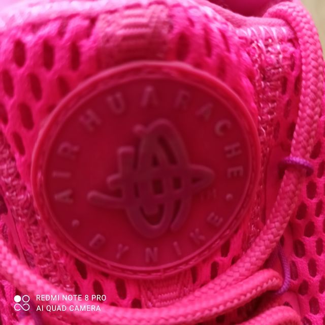 Nike Huarache Run Ultra Breathe.Talla 40.Mujer