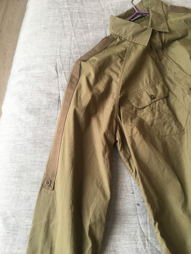 Lote ropa Massimo Dutti
dos camisas como se ven 