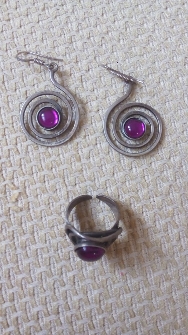 Conjunto pendientes y anillo