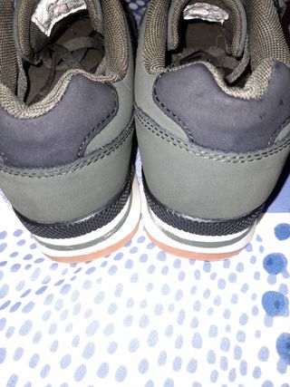Zapatillas Deichmann de segunda mano por 5 EUR en Jerez de la Frontera en  WALLAPOP
