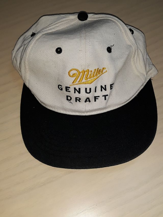 Gorras variadas precio unidad