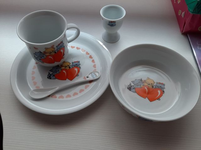 Vajilla infantil porcelana, nueva