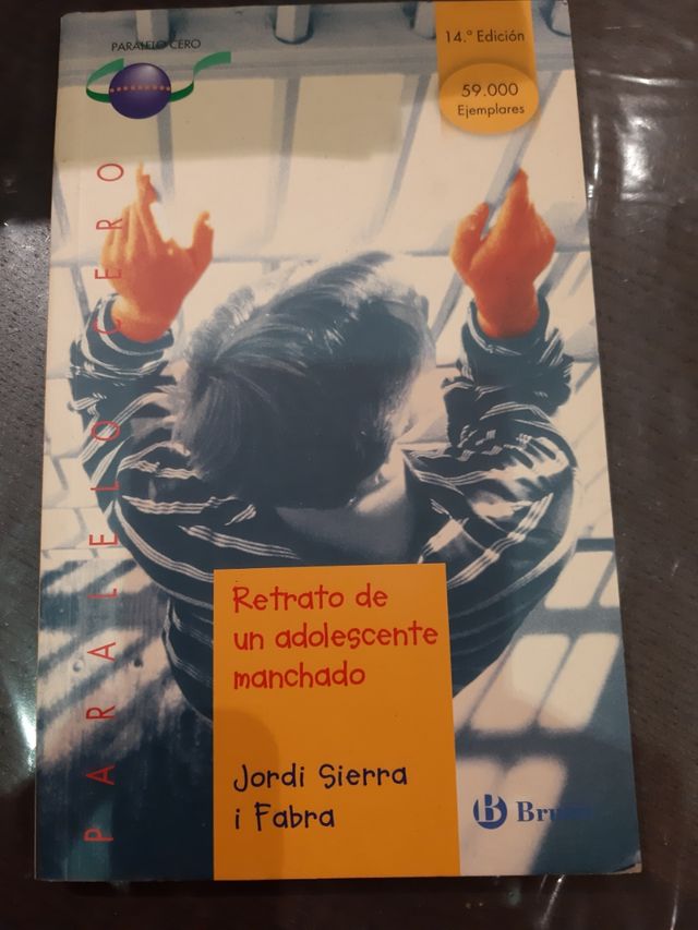 RITRATTO DI UN ADOLESCENTE MACULATO