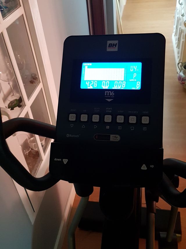 Bicicleta elíptica BH FDC19 DUAL