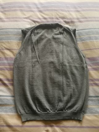 CHALECO ACOLCHADO - Negro | ZARA España
