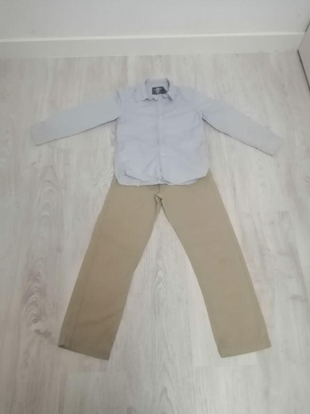 Conjunto de tres pantalones y tres camisas