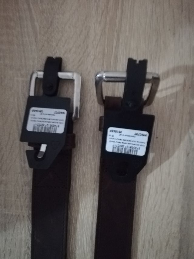 collar de perro de cuero