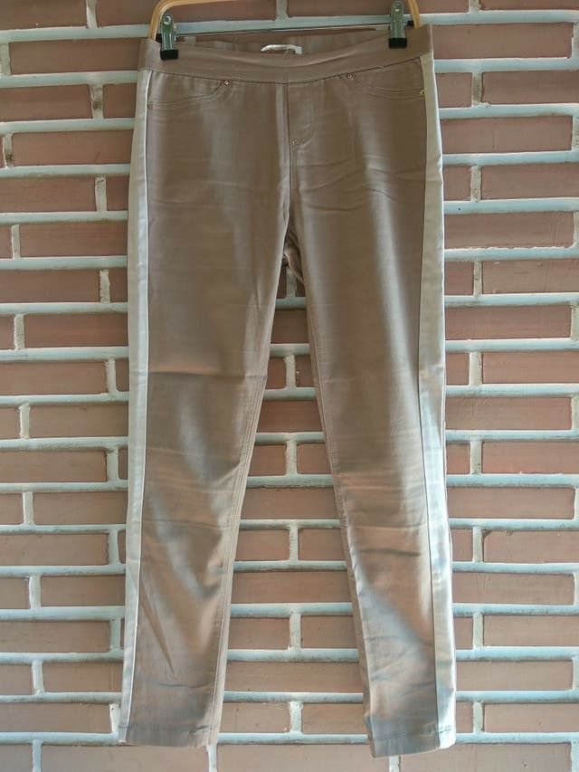 Pantalones STRADIVARIUS