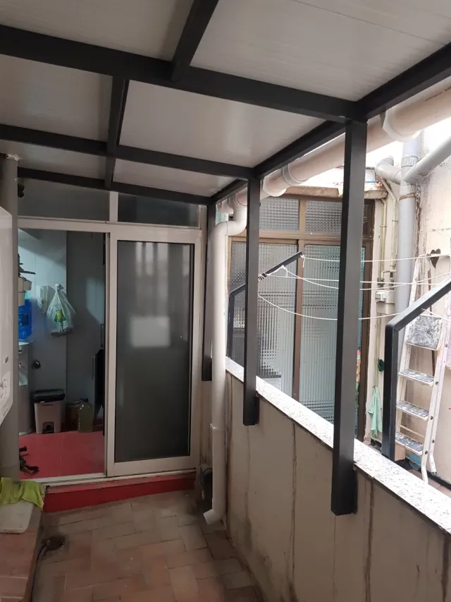 Puertas y escaleras