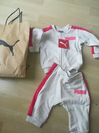 Chandal Puma bebe recién nacido a dos meses de segunda mano por 20 EUR en  Barcelona en WALLAPOP