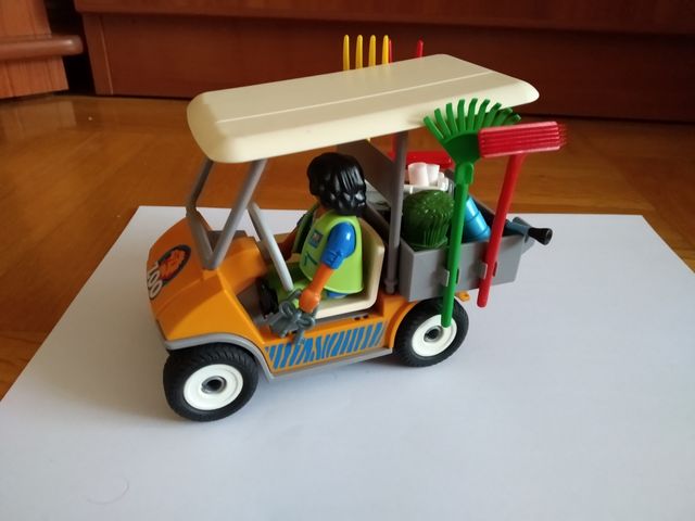cochecito de limpieza playmobil