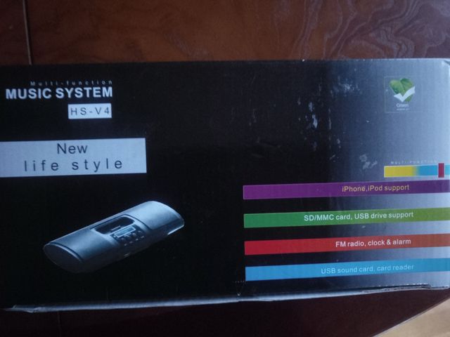 BASE MULTIFUNCION IPOD  Y IPHONE,  base y carga