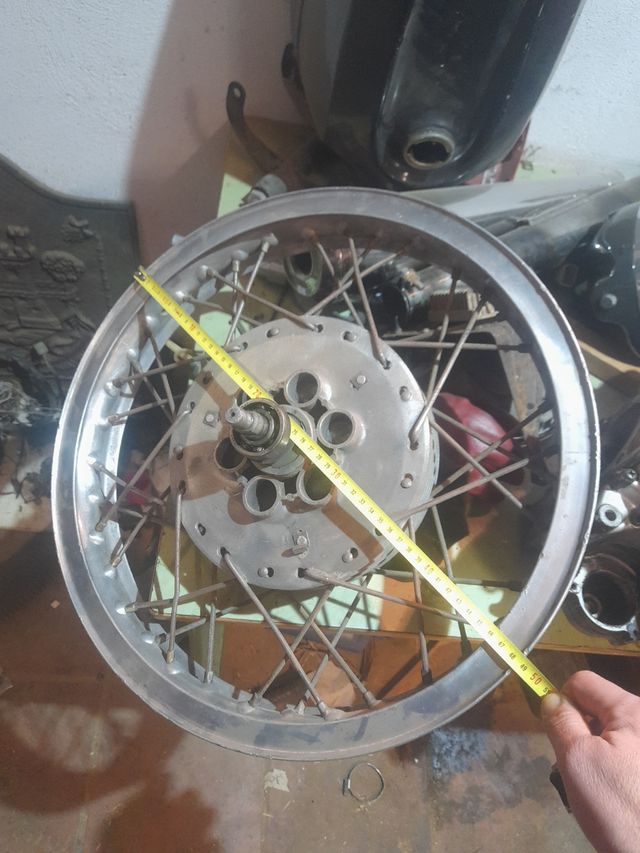 Pneumatico Akront per Sanglas