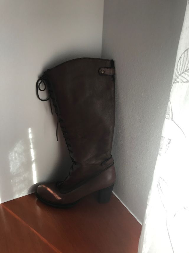Botas marrones
