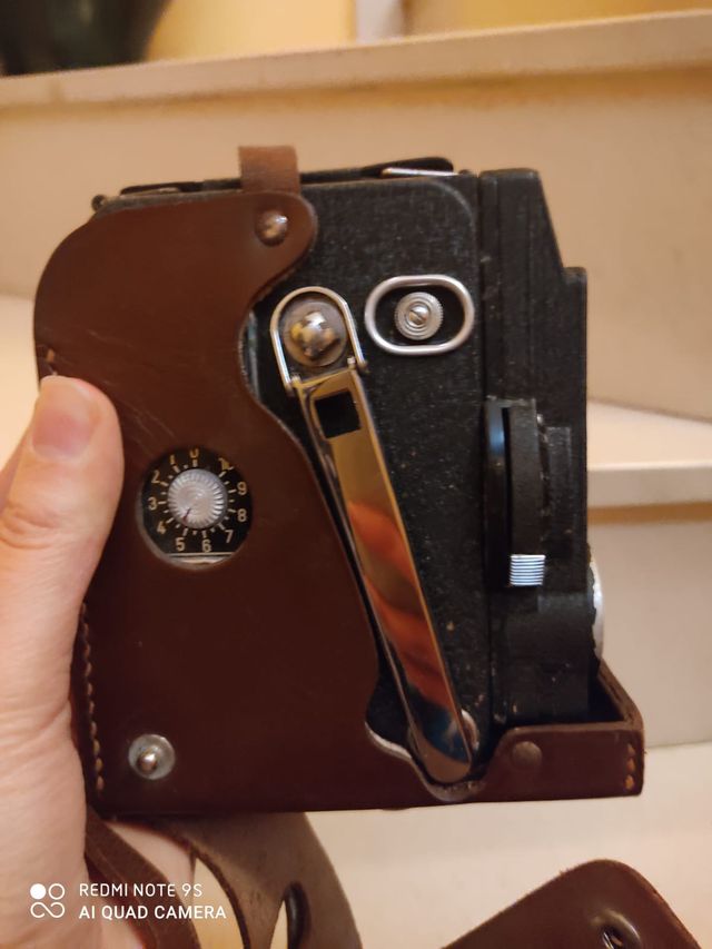 Cámara de cine a cuerda