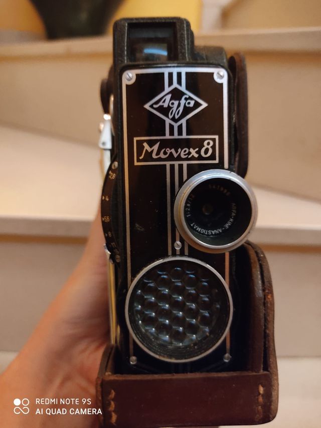 Cámara de cine a cuerda