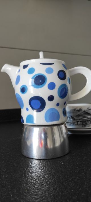 Cafetera italiana Cerámica nueva de segunda mano por 15 EUR en Madrid en  WALLAPOP