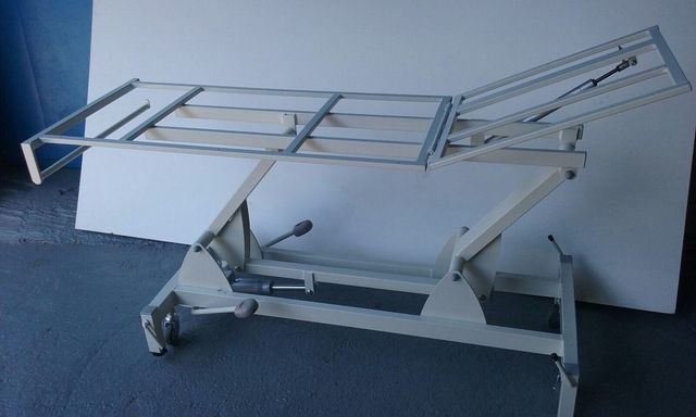 Camilla 2 cuerpos fisioterapia ECOMAX con ruedas