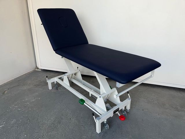 Camilla 2 cuerpos fisioterapia ECOMAX con ruedas