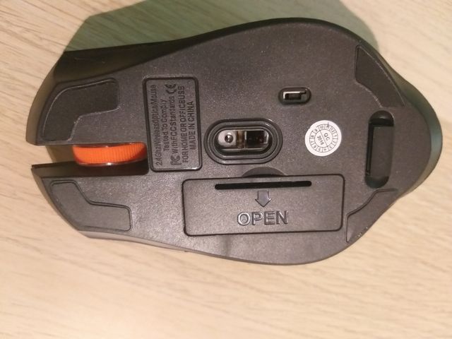 raton negro nuevo mate