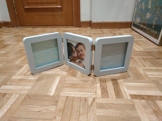 marco para 3 fotos (17x17)